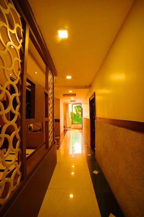 Del-679 Hotel Munnar Exterior foto